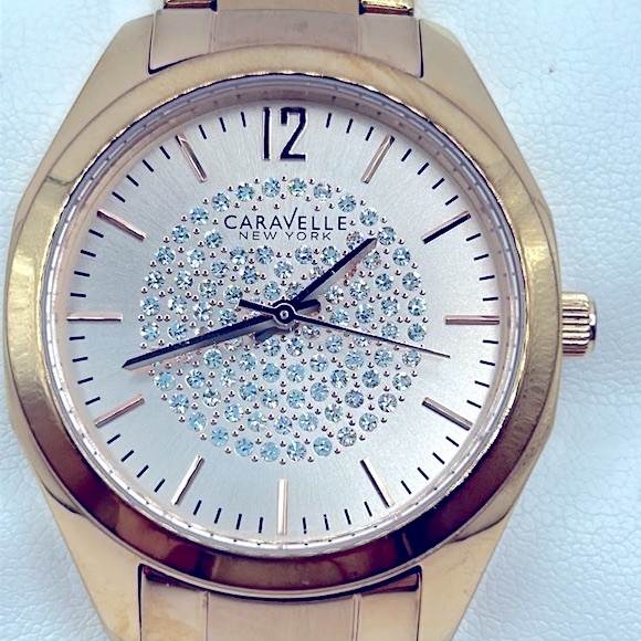 Working! Caravelle New York Rose Gold Rhinestone Face Ladies Watch - Picture 2 of 9
